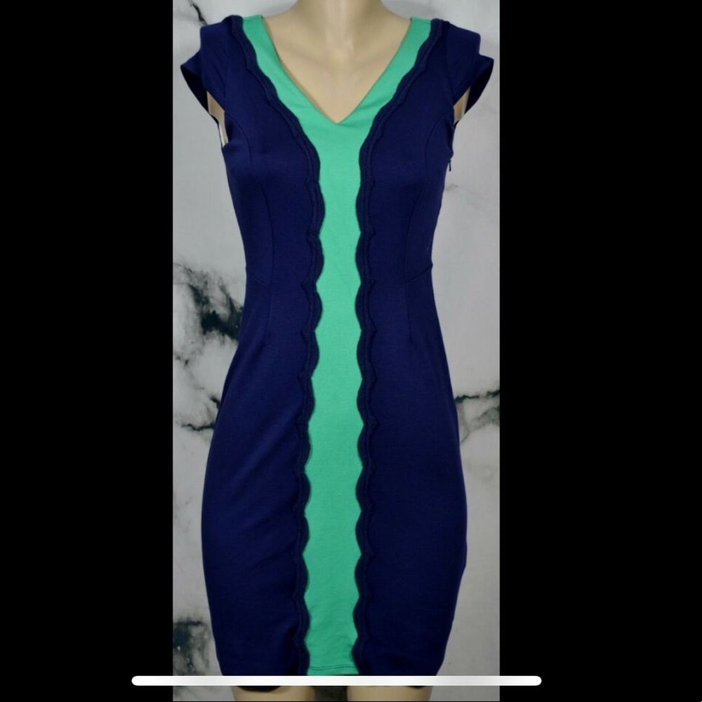 Lilly Pulitzer Kris Dress is Navy and Jade